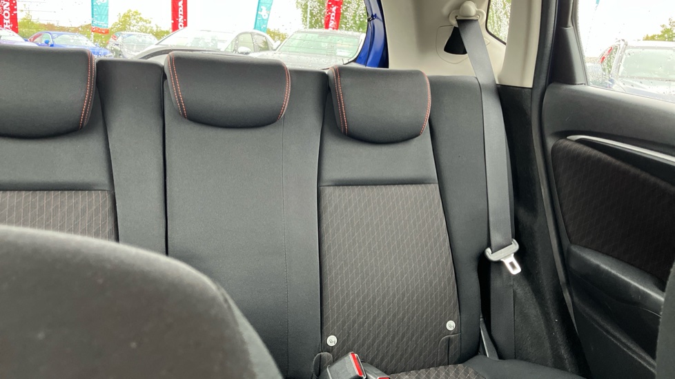 Honda Jazz 1.5 i-VTEC Sport Navi 5dr Petrol Hatchback - Image 15