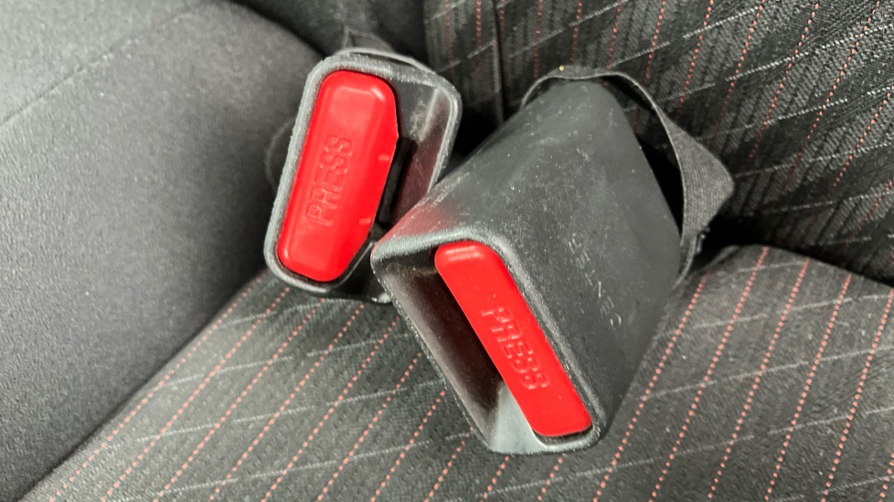 Honda Jazz 1.5 i-VTEC Sport Navi 5dr Petrol Hatchback - Image 17
