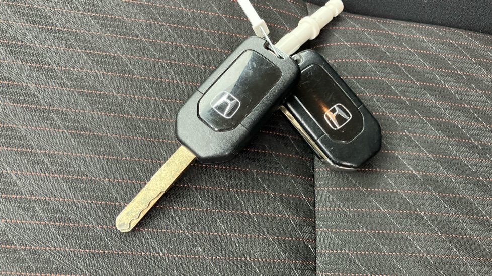 Honda Jazz 1.5 i-VTEC Sport Navi 5dr Petrol Hatchback - Image 20