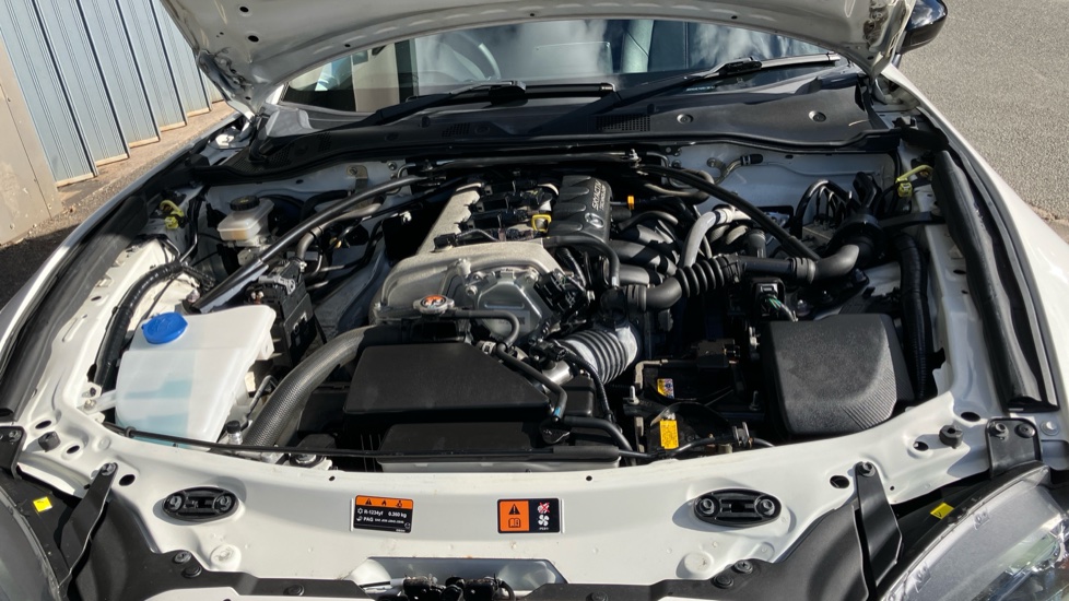 Mazda MX-5 2.0 Sport Nav 2dr Petrol Convertible RF - Image 8