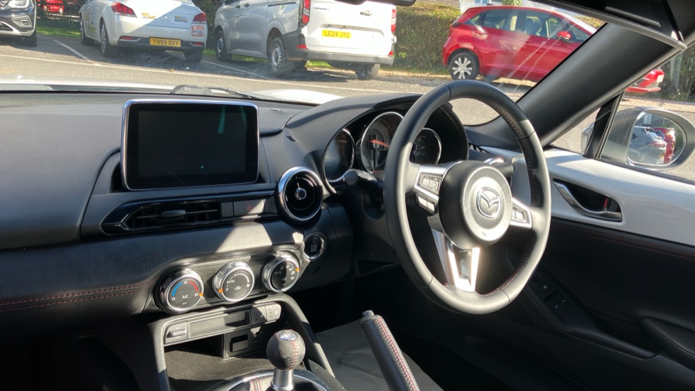 Mazda MX-5 2.0 Sport Nav 2dr Petrol Convertible RF - Image 10
