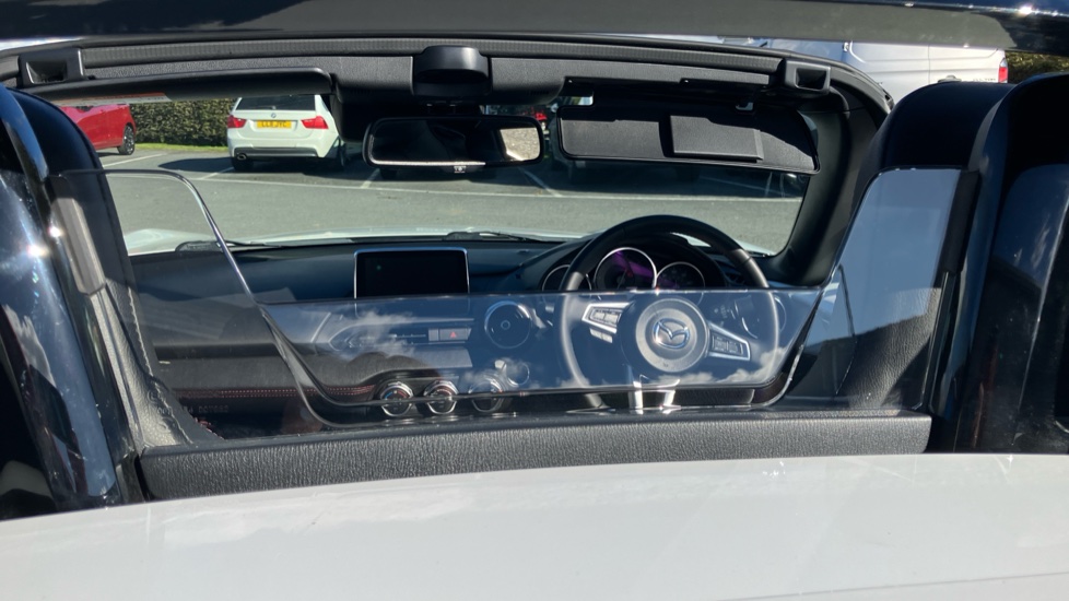 Mazda MX-5 2.0 Sport Nav 2dr Petrol Convertible RF - Image 14