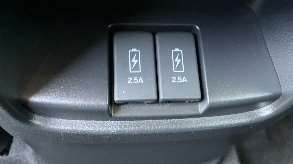 Honda CR-V 1.5 VTEC Turbo SE 5dr Petrol Estate - Image 31