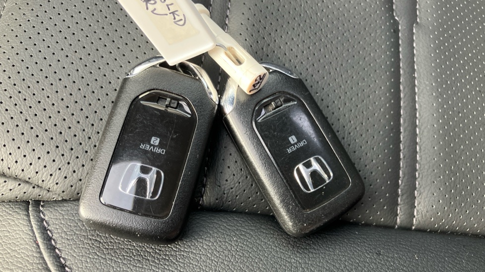 Honda CR-V 1.5 VTEC Turbo EX 5dr Petrol Estate - Image 20