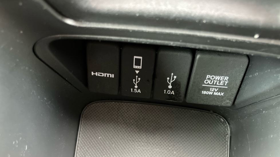 Honda CR-V 1.5 VTEC Turbo EX 5dr Petrol Estate - Image 54