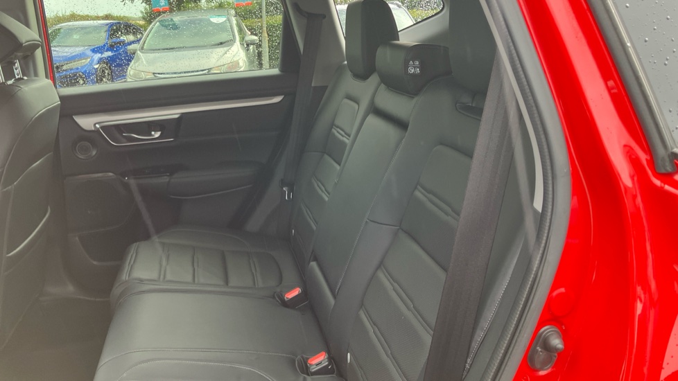 Honda CR-V 1.5 VTEC Turbo EX 5dr CVT Petrol Estate - Image 16