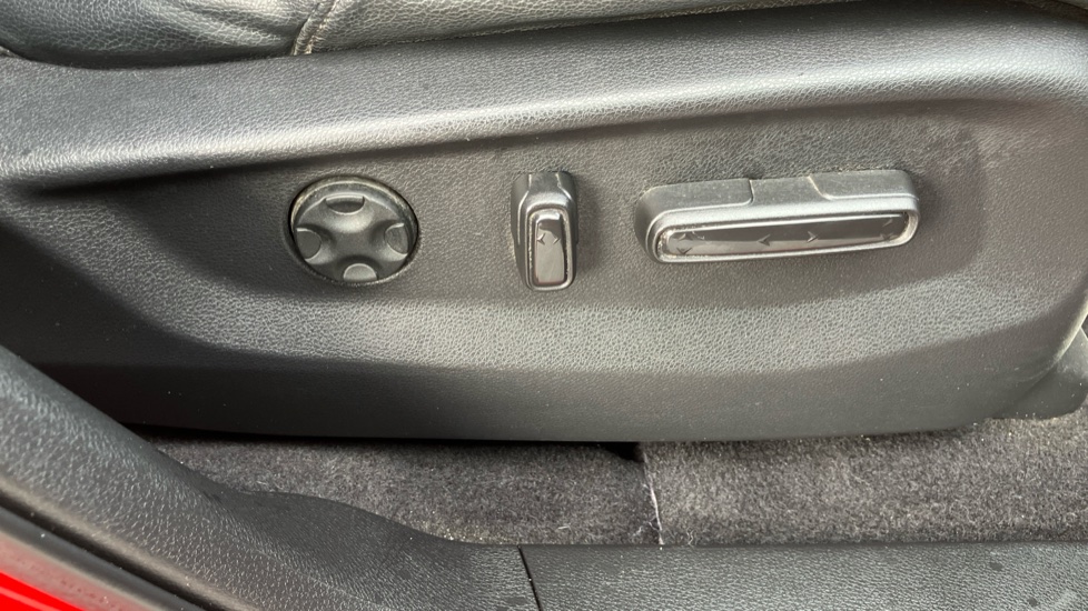 Honda CR-V 1.5 VTEC Turbo EX 5dr CVT Petrol Estate - Image 33