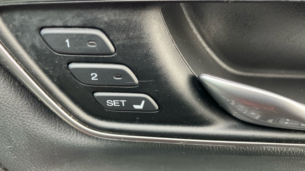 Honda CR-V 1.5 VTEC Turbo EX 5dr CVT Petrol Estate - Image 35