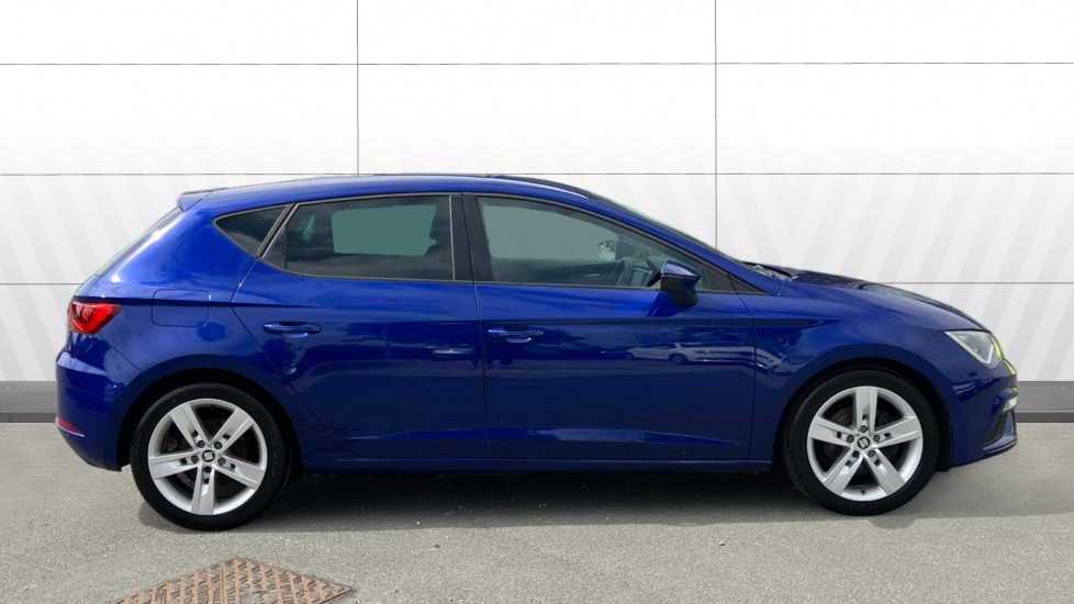 SEAT Leon 1.5 TSI EVO 150 FR [EZ] 5dr Petrol Hatchback - Image 5