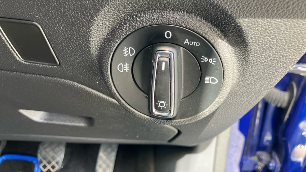 SEAT Leon 1.5 TSI EVO 150 FR [EZ] 5dr Petrol Hatchback - Image 32