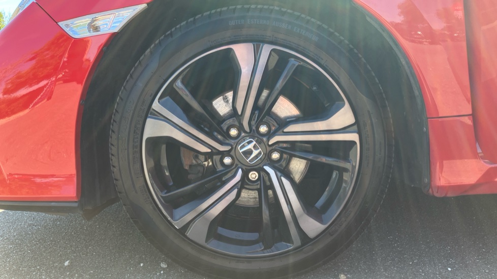 Honda Civic 1.5 VTEC Turbo Prestige 5dr Petrol Hatchback - Image 7