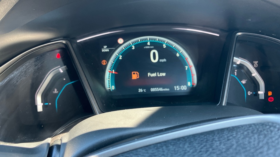 Honda Civic 1.5 VTEC Turbo Prestige 5dr Petrol Hatchback - Image 18