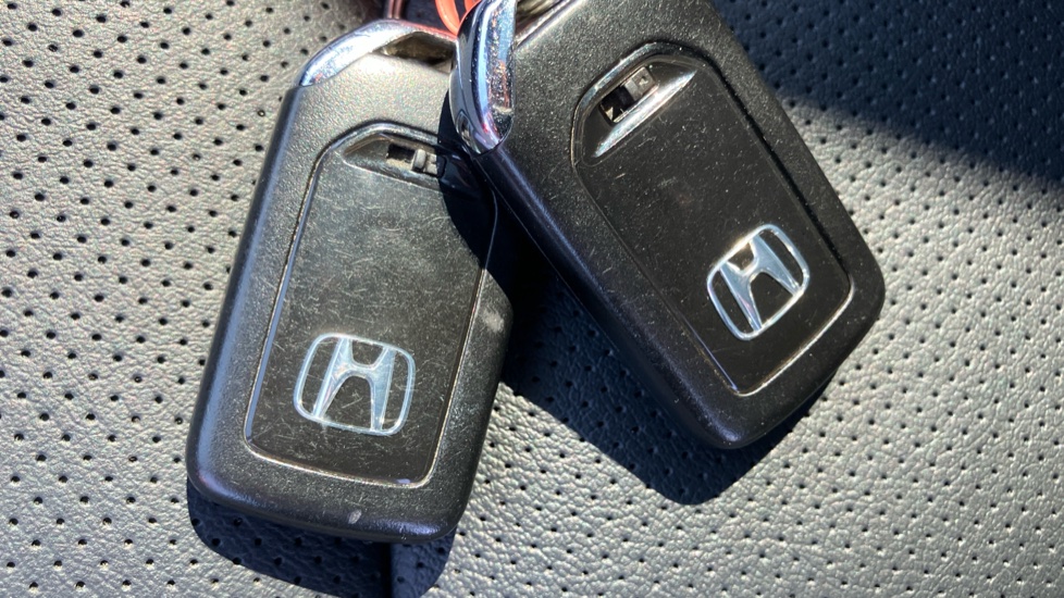 Honda Civic 1.5 VTEC Turbo Prestige 5dr Petrol Hatchback - Image 20