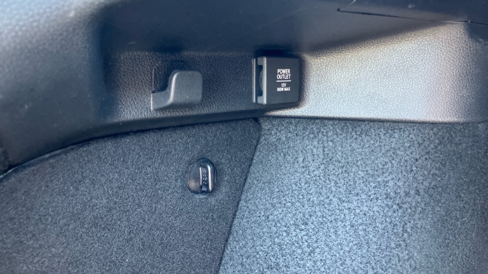 Honda Civic 1.5 VTEC Turbo Prestige 5dr Petrol Hatchback - Image 36