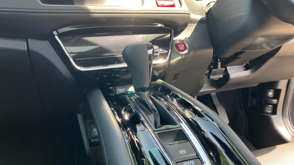 Honda HR-V 1.5 i-VTEC EX CVT 5dr Petrol Hatchback - Image 13