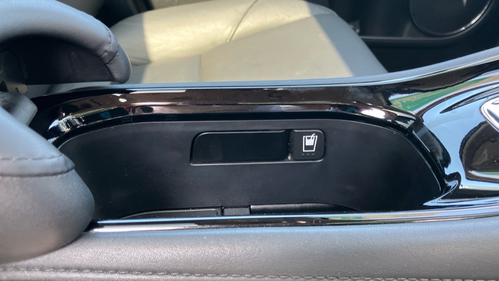 Honda HR-V 1.5 i-VTEC EX CVT 5dr Petrol Hatchback - Image 31