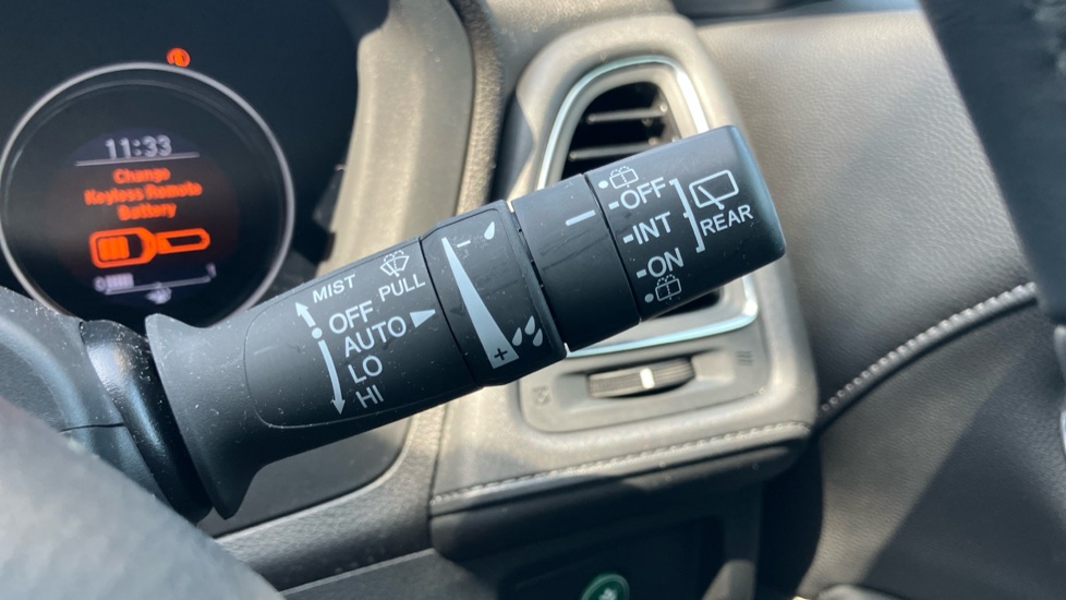 Honda HR-V 1.5 i-VTEC EX CVT 5dr Petrol Hatchback - Image 39
