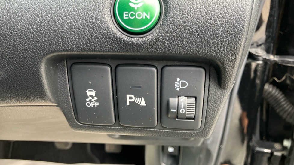 Honda CR-V 1.6 i-DTEC 160 SE Plus 5dr [Nav] Diesel Estate - Image 32