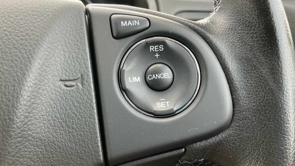 Honda CR-V 1.6 i-DTEC 160 SE Plus 5dr [Nav] Diesel Estate - Image 48
