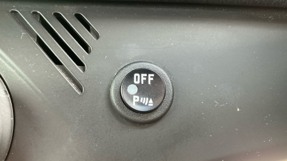 Toyota Yaris 1.5 Hybrid Excel 5dr CVT Hybrid Hatchback - Image 38
