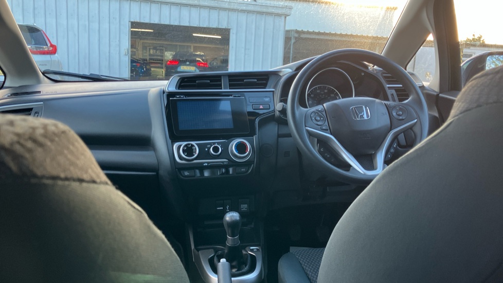 Honda Jazz 1.3 i-VTEC SE 5dr Petrol Hatchback - Image 10