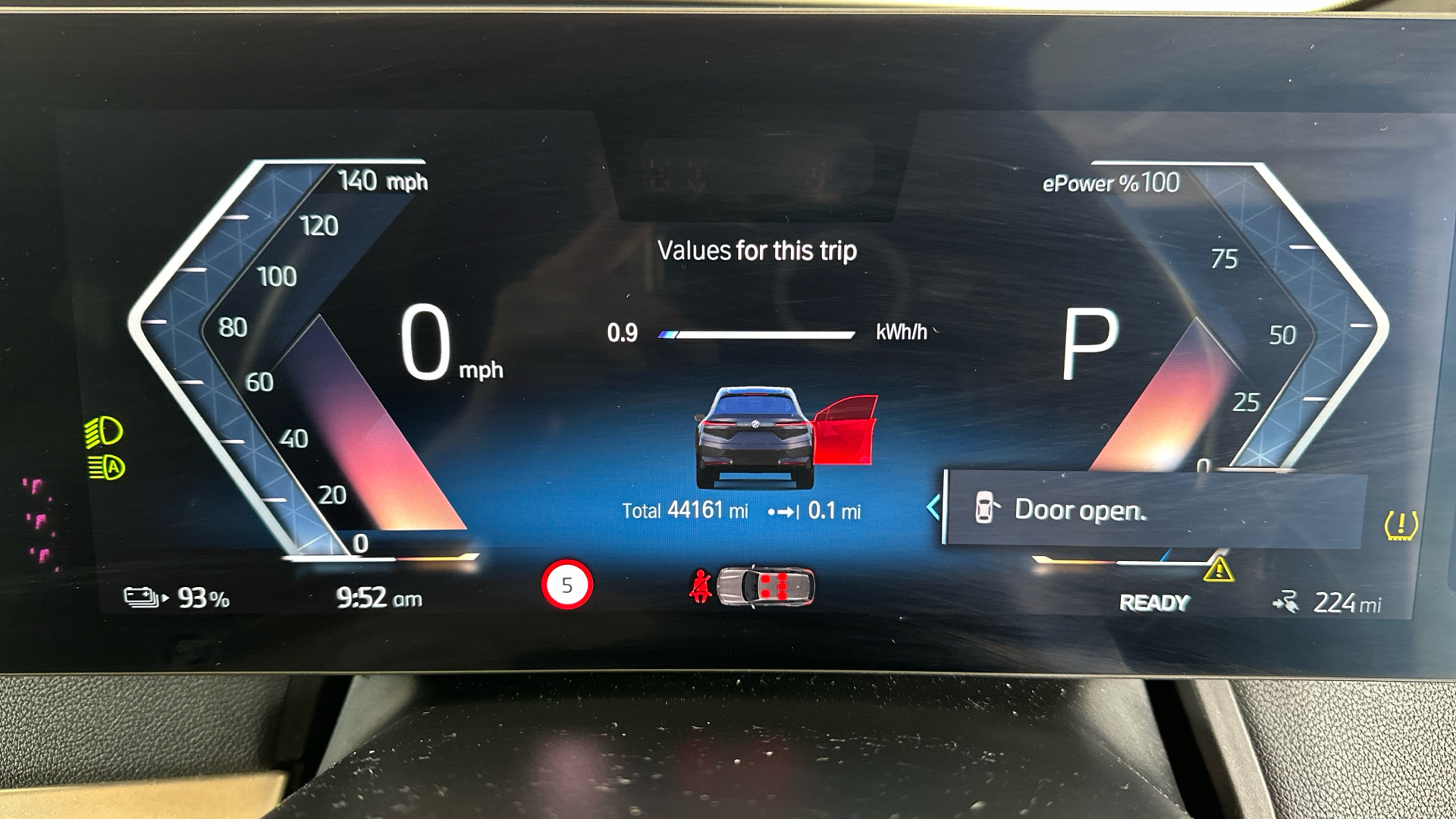 Used BMW iX 40 76.6kWh M Sport Edition Auto xDrive 5dr - Image 9