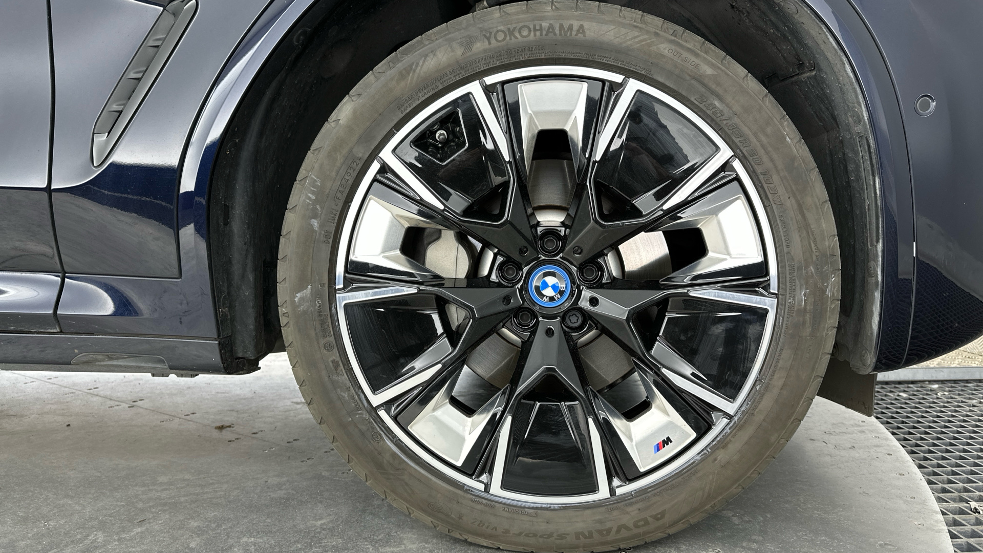 Used BMW iX3 80kWh M Sport Pro Auto 5dr - Image 14