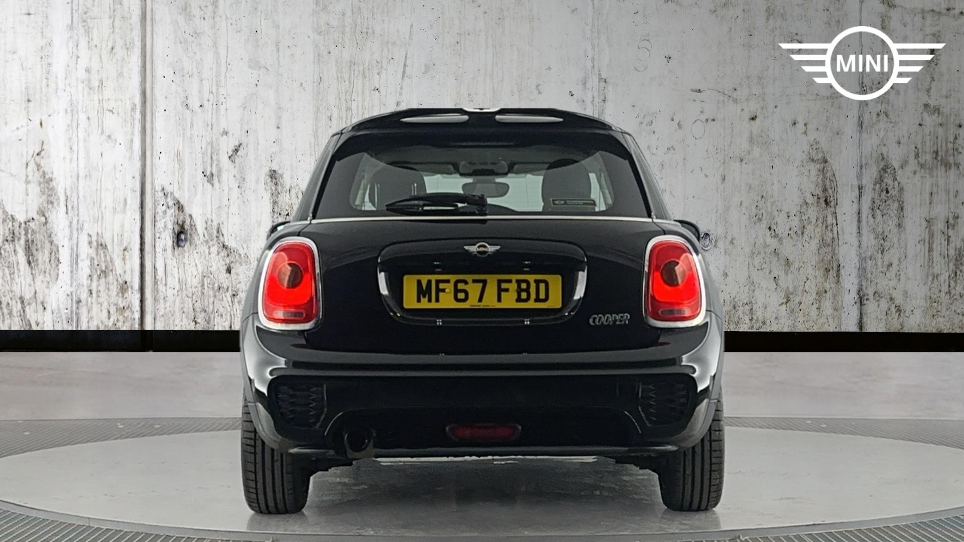 Used MINI 5-Door Hatch 1.5 Cooper Euro 6 (s/s) 5dr - Image 15