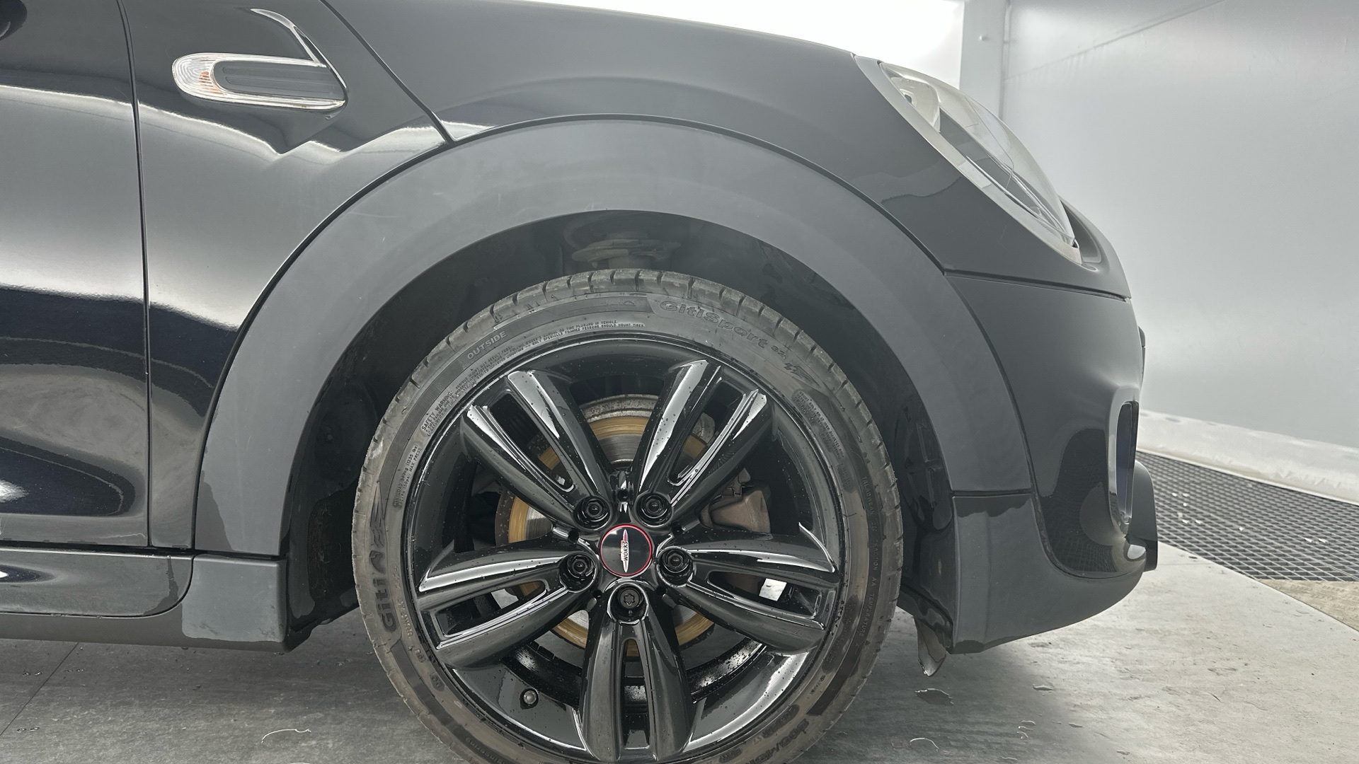 Used MINI 5-Door Hatch 1.5 Cooper Euro 6 (s/s) 5dr - Image 14