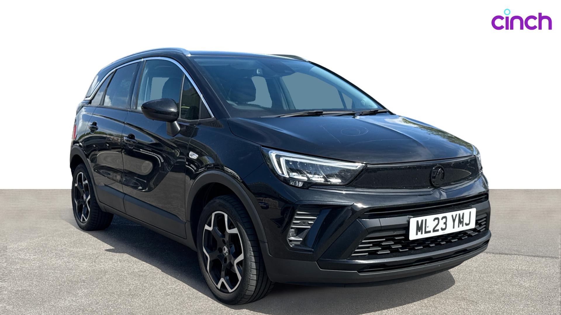 Vauxhall Crossland listing photo