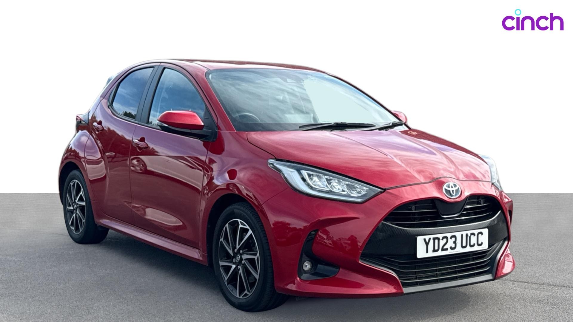 Toyota Yaris listing photo