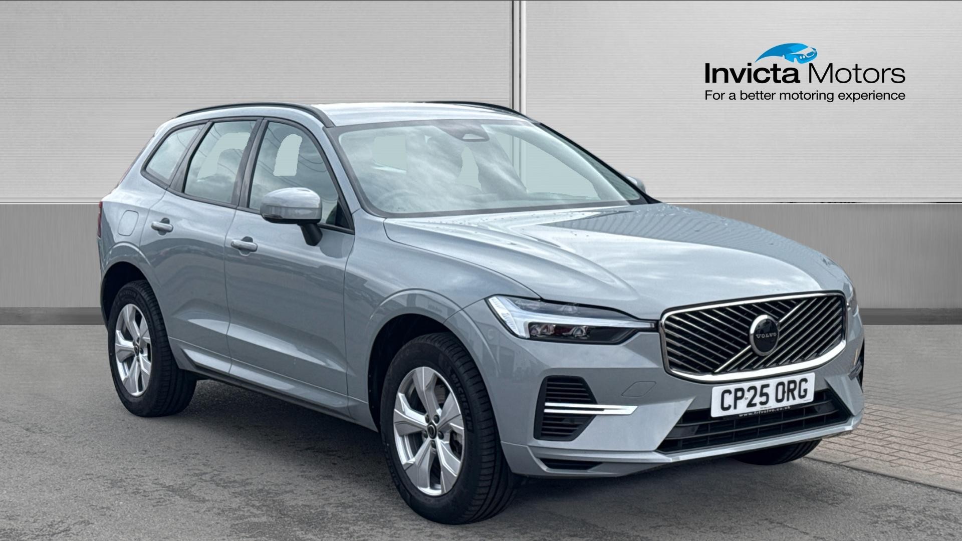 2025 Volvo XC60