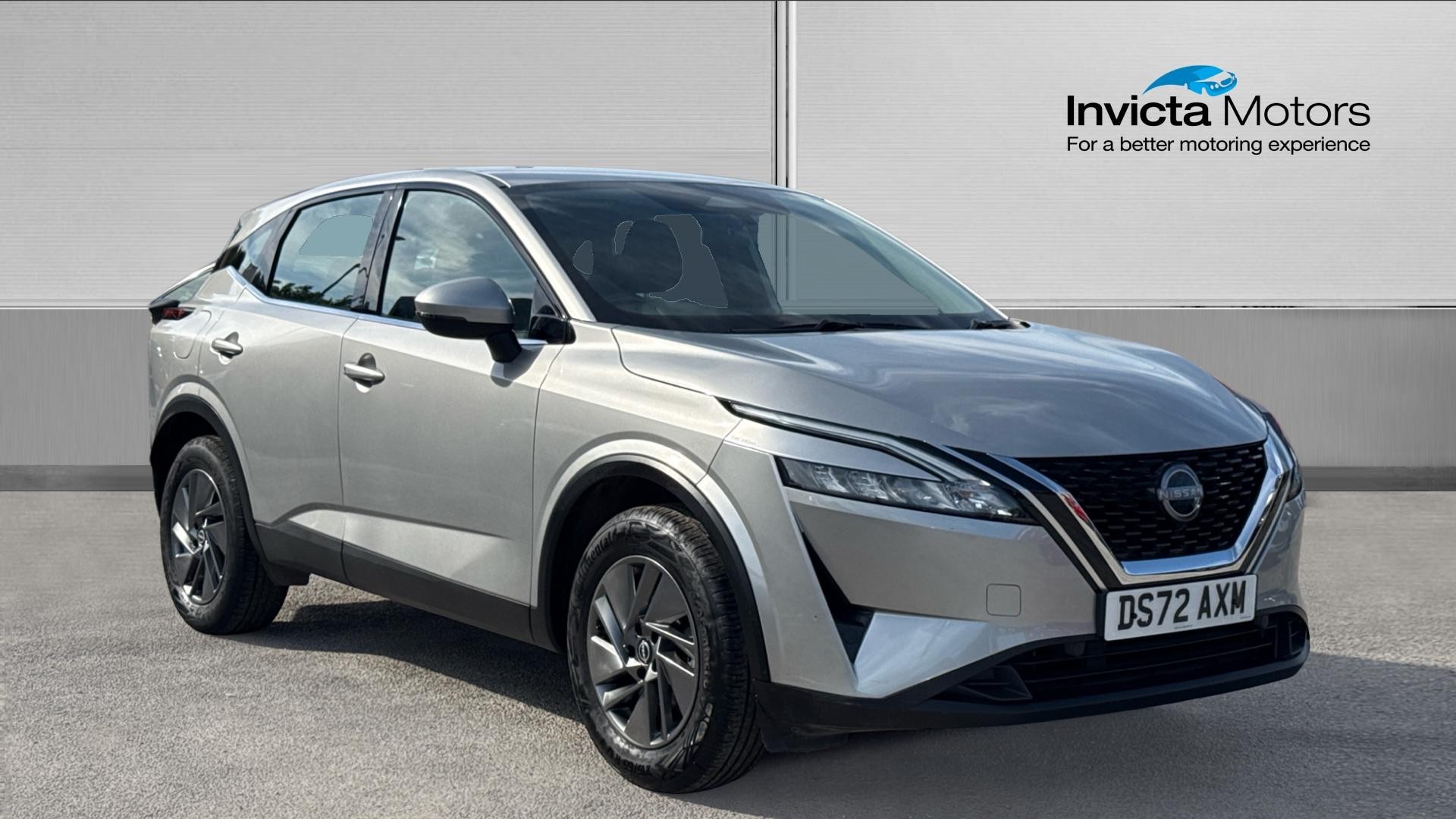 Silver 2022 Nissan Qashqai Hatchback Front-wheel drive Manual
