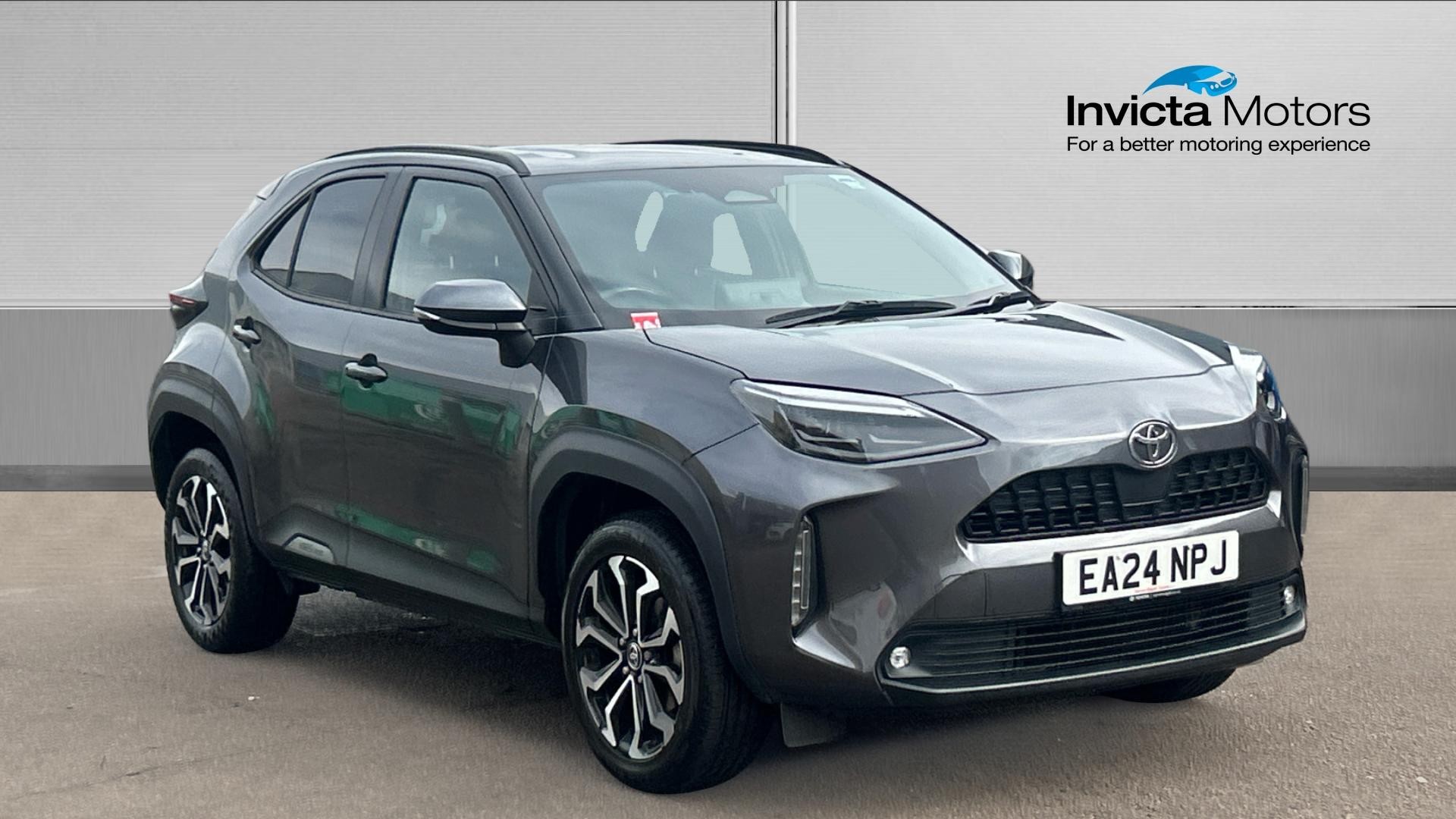Grey 2024 Toyota Yaris Cross Estate Front-wheel drive Automatic