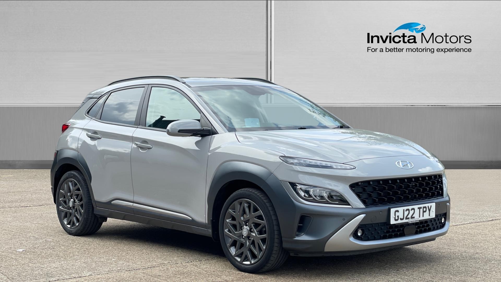 Grey 2022 Hyundai Kona Hatchback Front-wheel drive Automatic