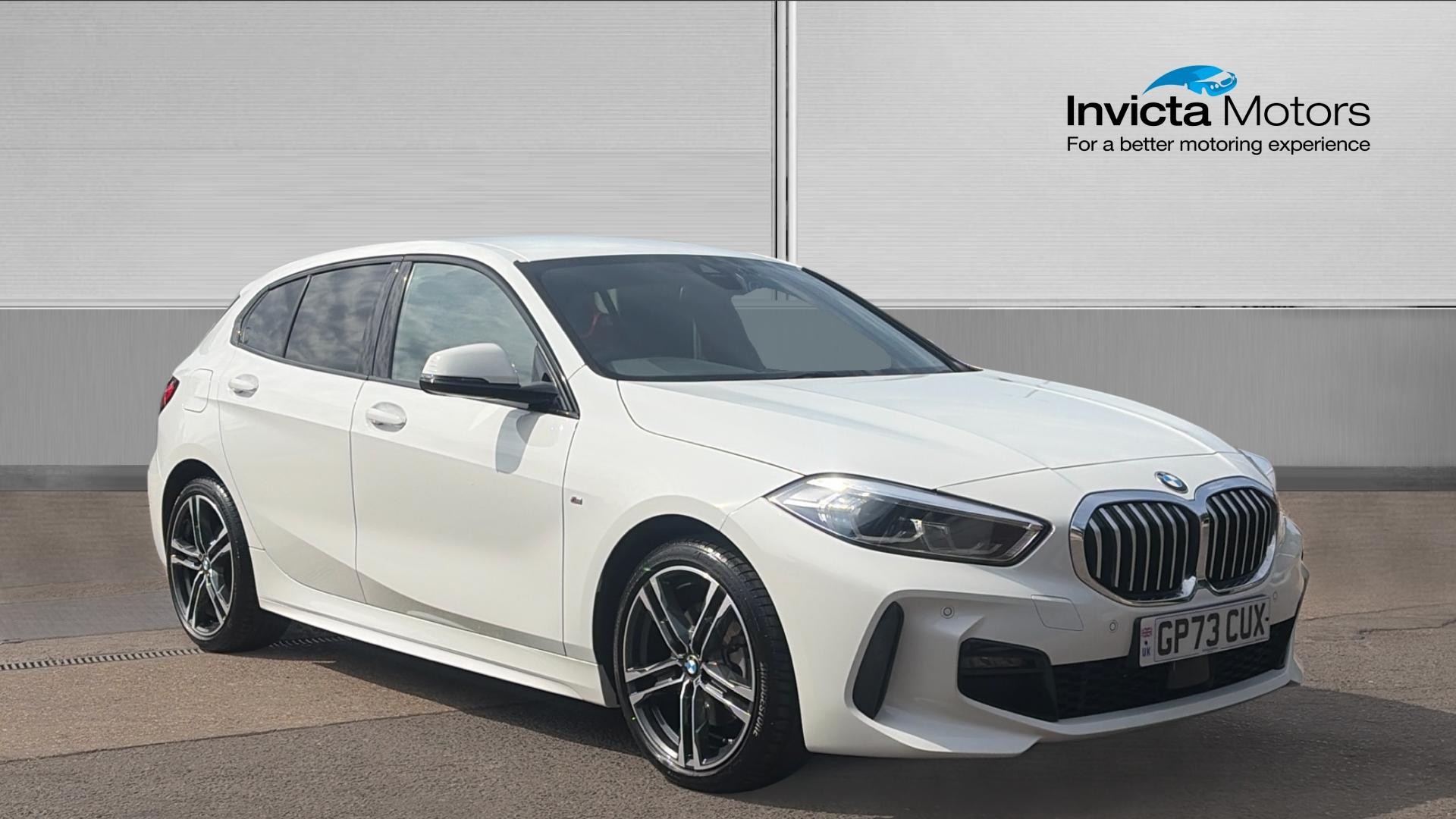 White 2024 BMW 1 Series Hatchback Front-wheel drive Automatic