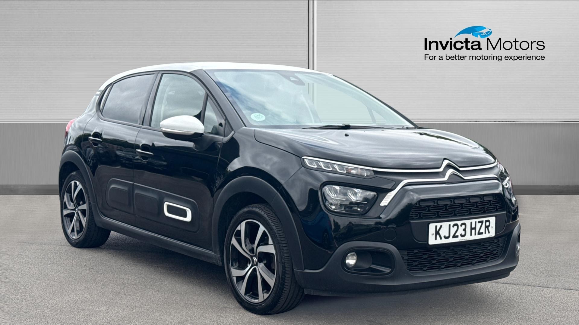 Black 2023 Citroen C3 Hatchback Front-wheel drive Manual