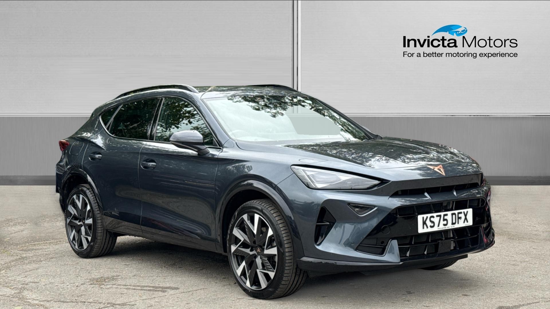 Grey 2025 Cupra Formentor SUV/Crossover Front-wheel drive Automatic