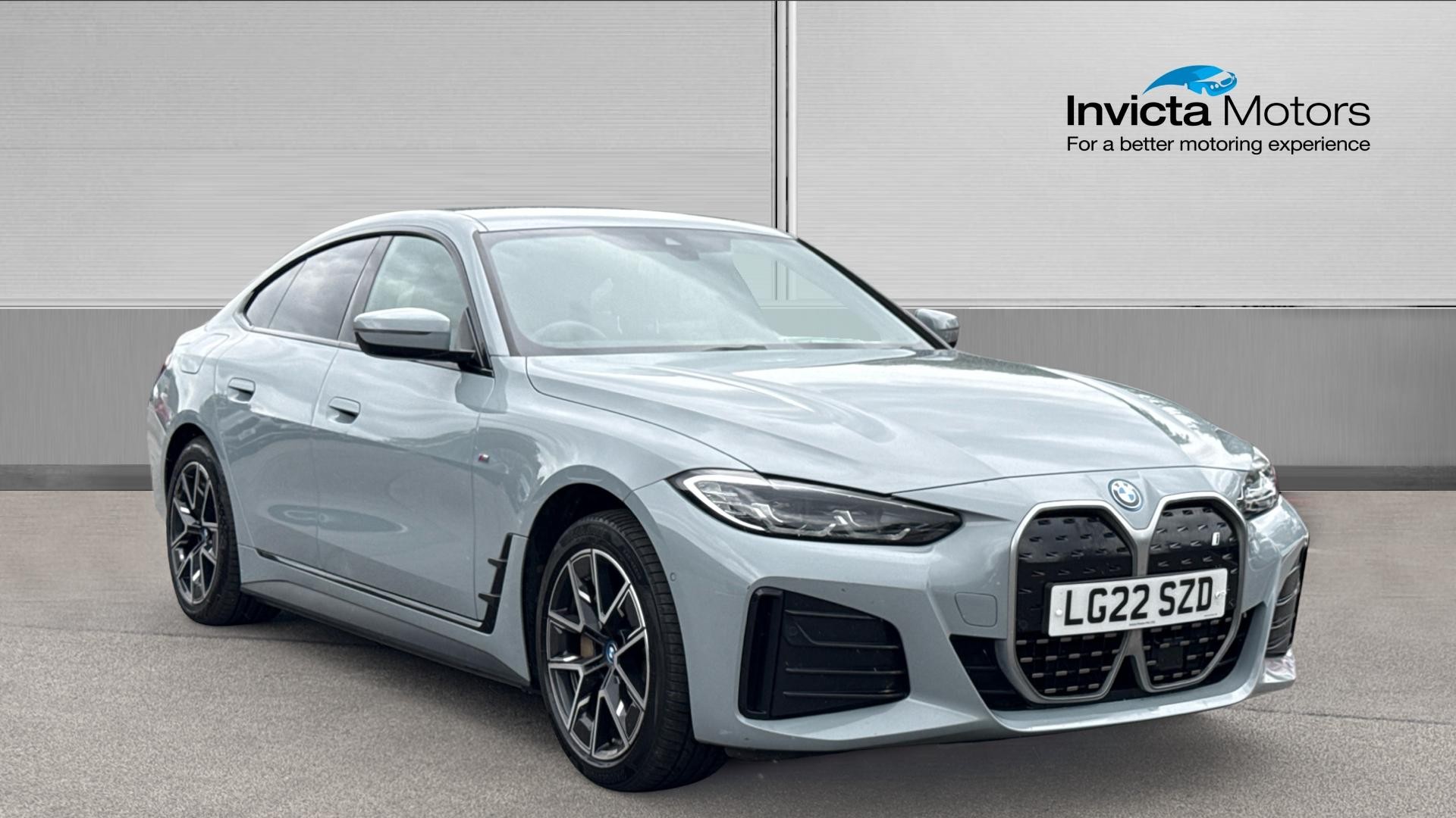 Grey 2022 BMW i4 Hatchback Rear-wheel drive Automatic