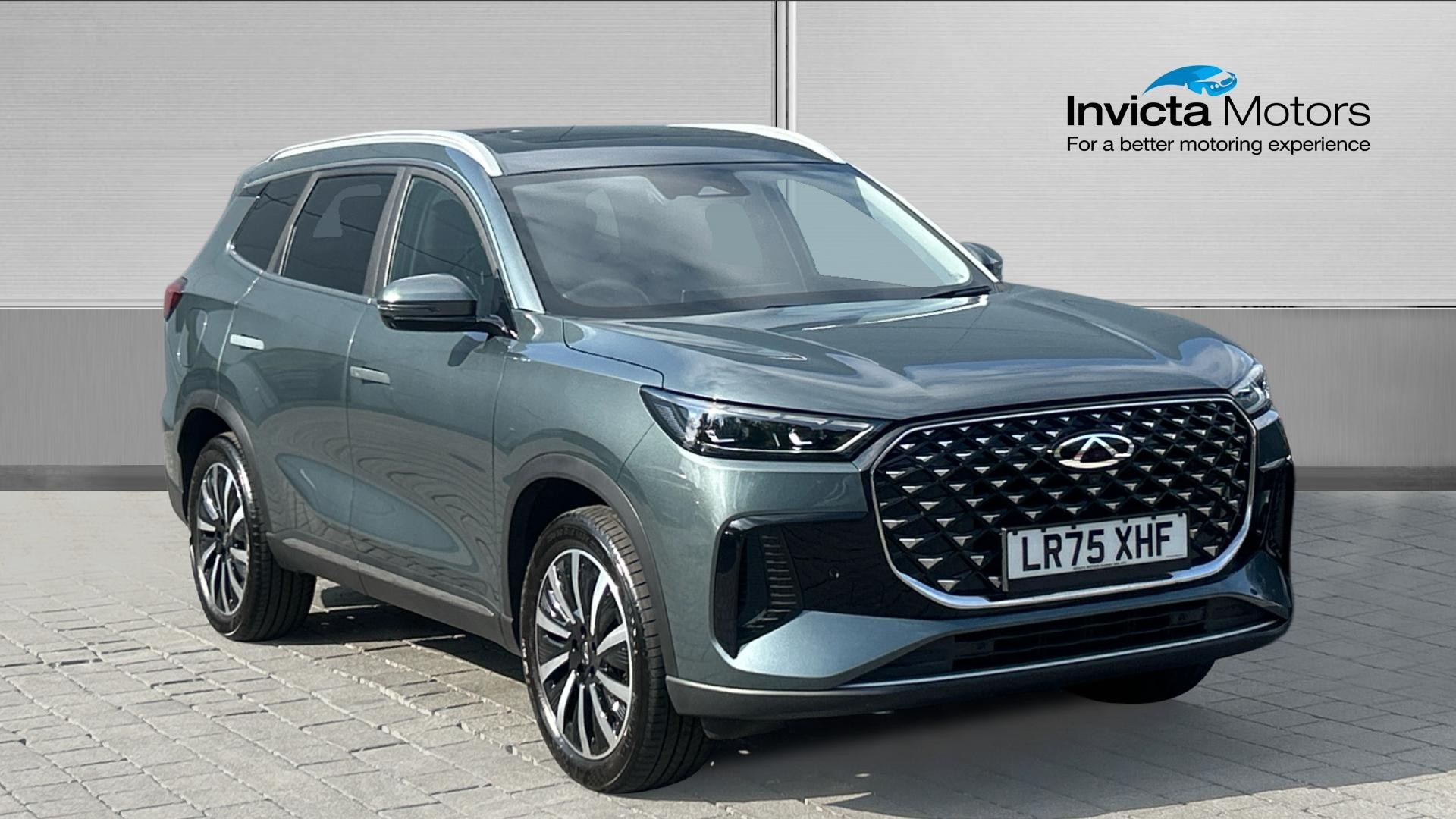 Grey 2025 Chery Tiggo 8 SUV/Crossover Front-wheel drive Automatic