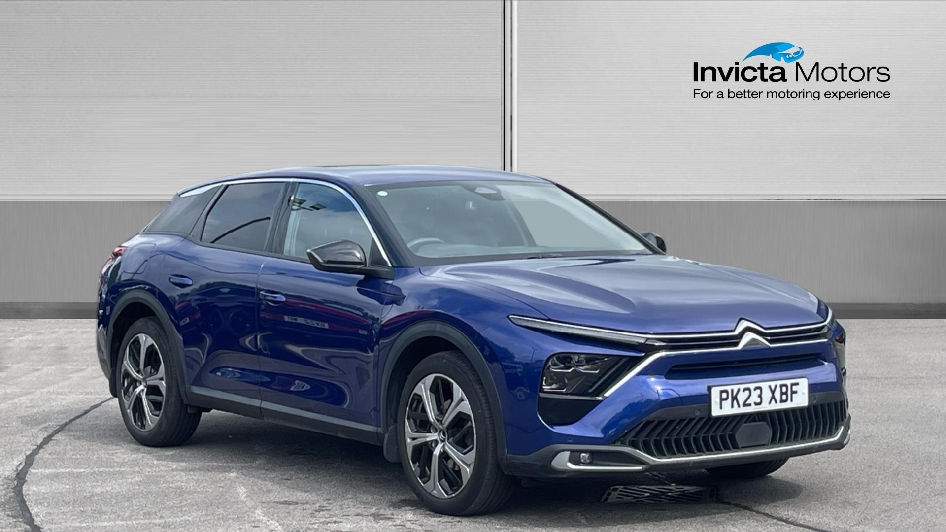 Blue 2023 Citroen C5 X SUV/Crossover Front-wheel drive Automatic