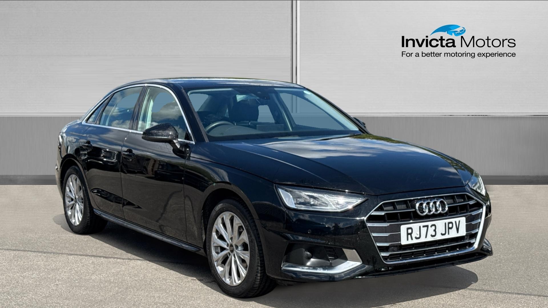 Black 2023 Audi A4 Saloon Front-wheel drive Automatic
