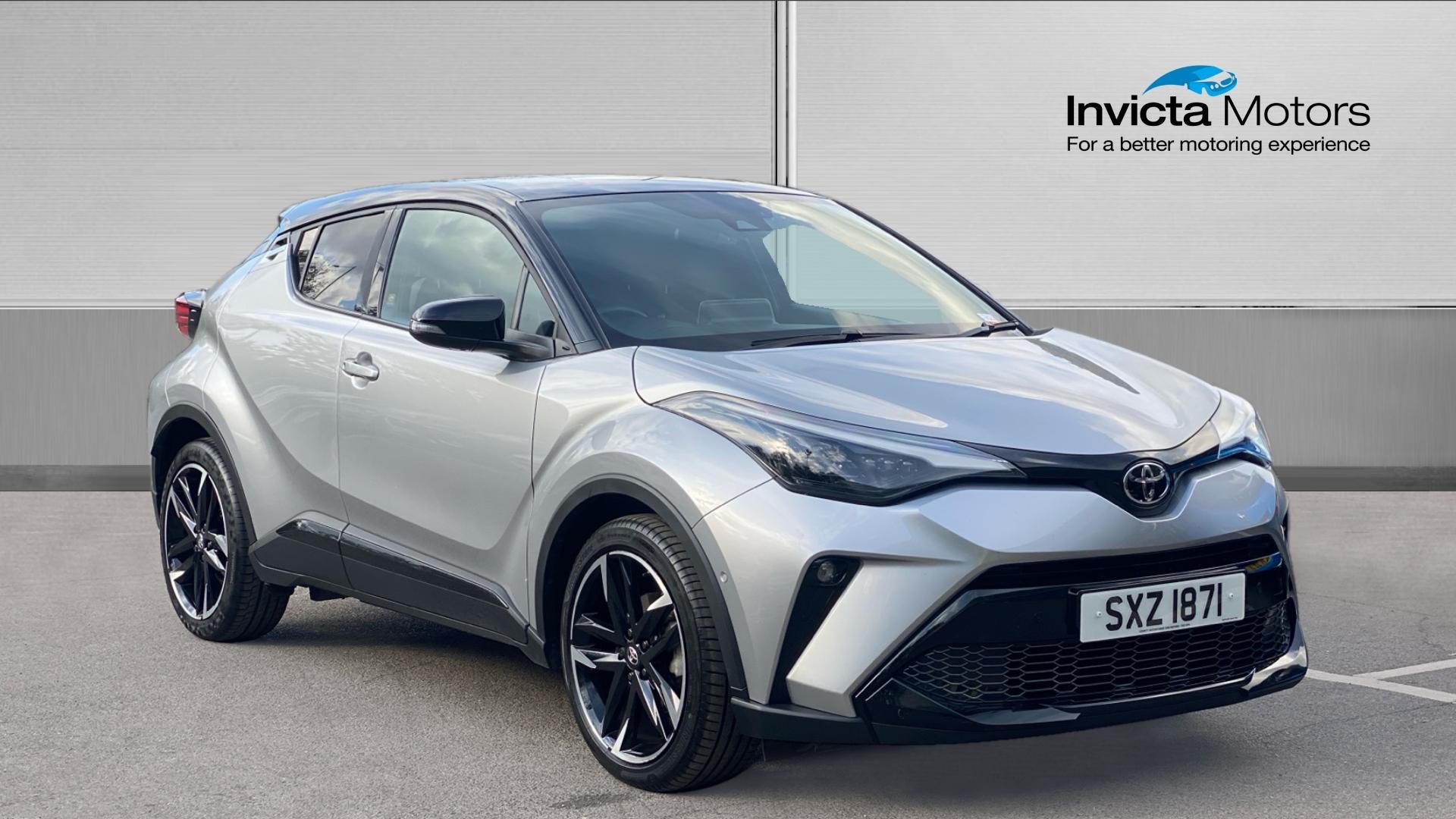 Silver 2023 Toyota C-HR Hatchback Front-wheel drive Automatic