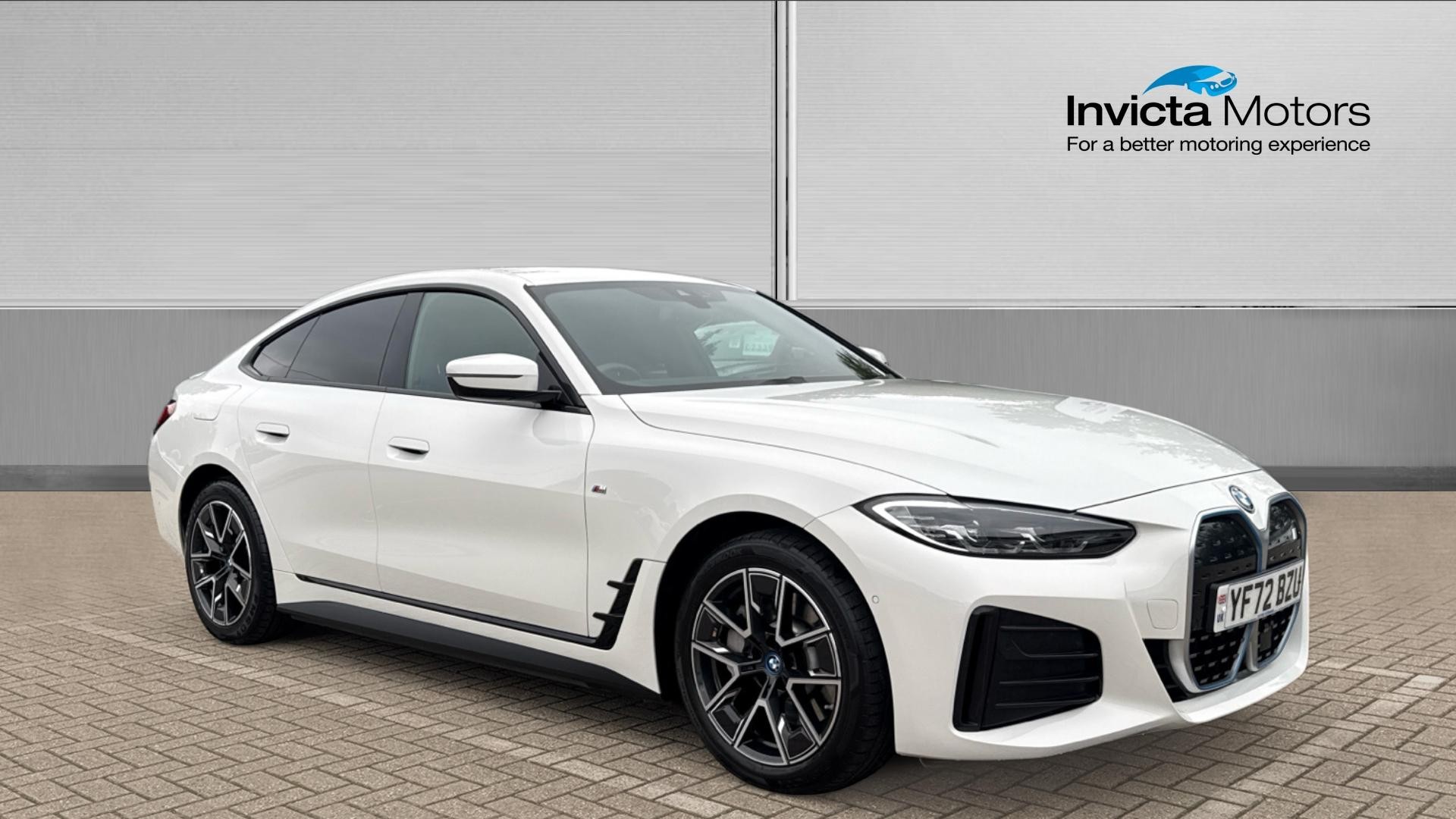 White 2022 BMW i4 Hatchback Rear-wheel drive Automatic