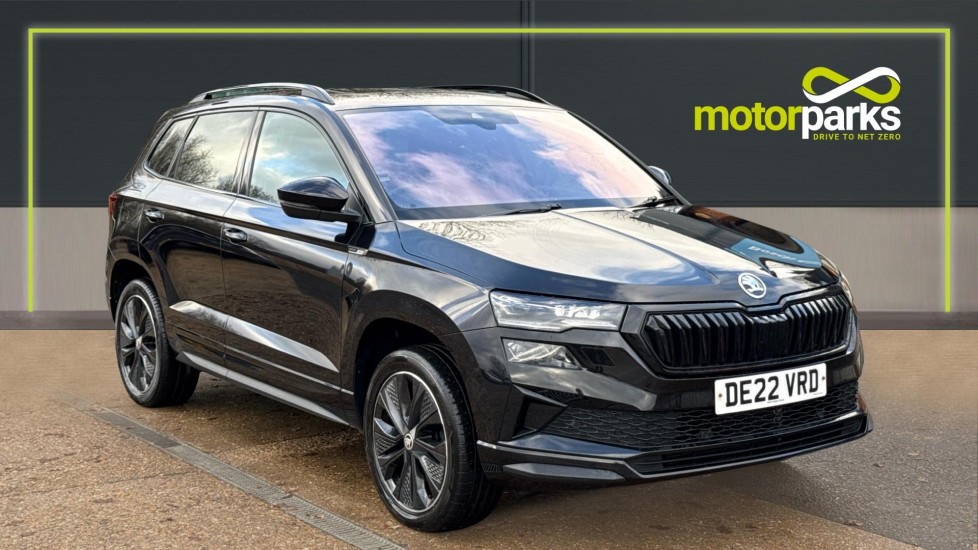 Skoda Karoq 1.5 TSI Sportline 5dr DSG with Glass Pan Roof, Rear Camera, Privacy Glass and Carplay Automatic Estate