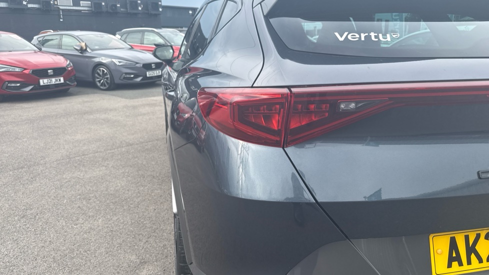 CUPRA Formentor 1.5 TSI 150 V2 5dr DSG Petrol Estate - Image 26