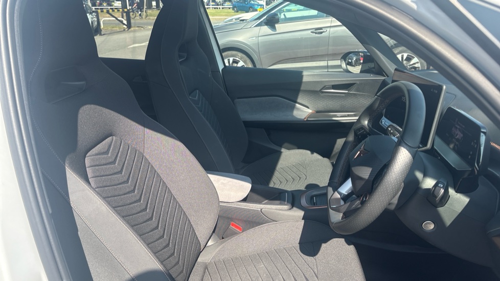CUPRA Born 170kW e-Boost V2 59kWh 5dr Auto Electric Hatchback - Image 15