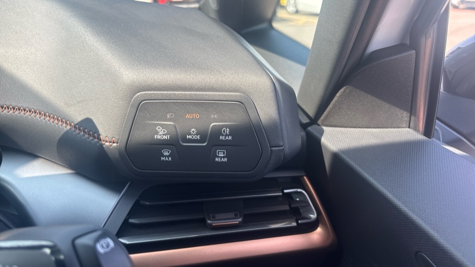 CUPRA Born 170kW e-Boost V2 59kWh 5dr Auto Electric Hatchback - Image 32