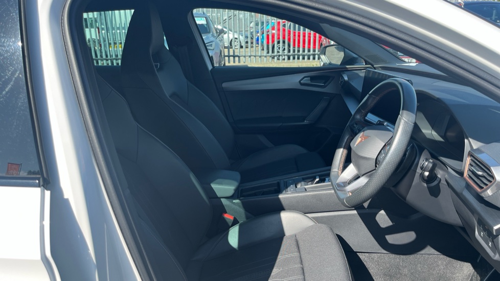 CUPRA Leon 2.0 TSI VZ1 5dr DSG Petrol Hatchback - Image 15