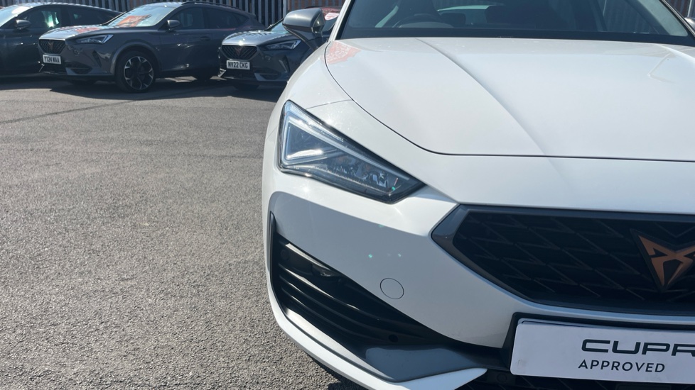 CUPRA Leon 2.0 TSI VZ1 5dr DSG Petrol Hatchback - Image 28